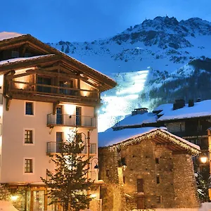 Hotel Maison De Famille Les 5 Frères, Val-dʼIsère